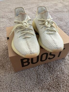 Adidas Yeezy Boost 350 V2 Butter